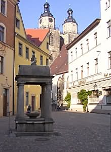 R&ouml;hrwasserbrunnen auf dem Holzmarkt